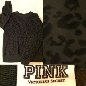 VS PINK Hunter Green Cheetah Print sweat shirt